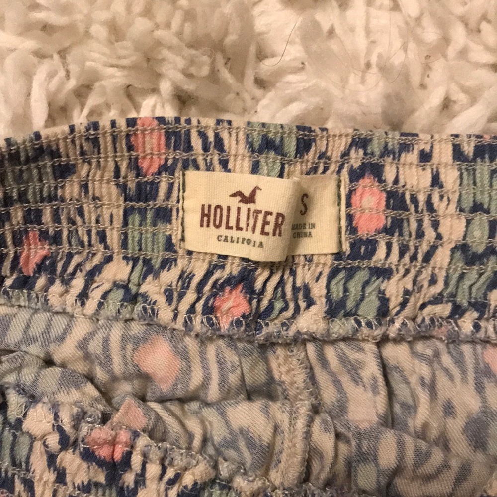 Hollister tribal shorts - Picture 5 of 5